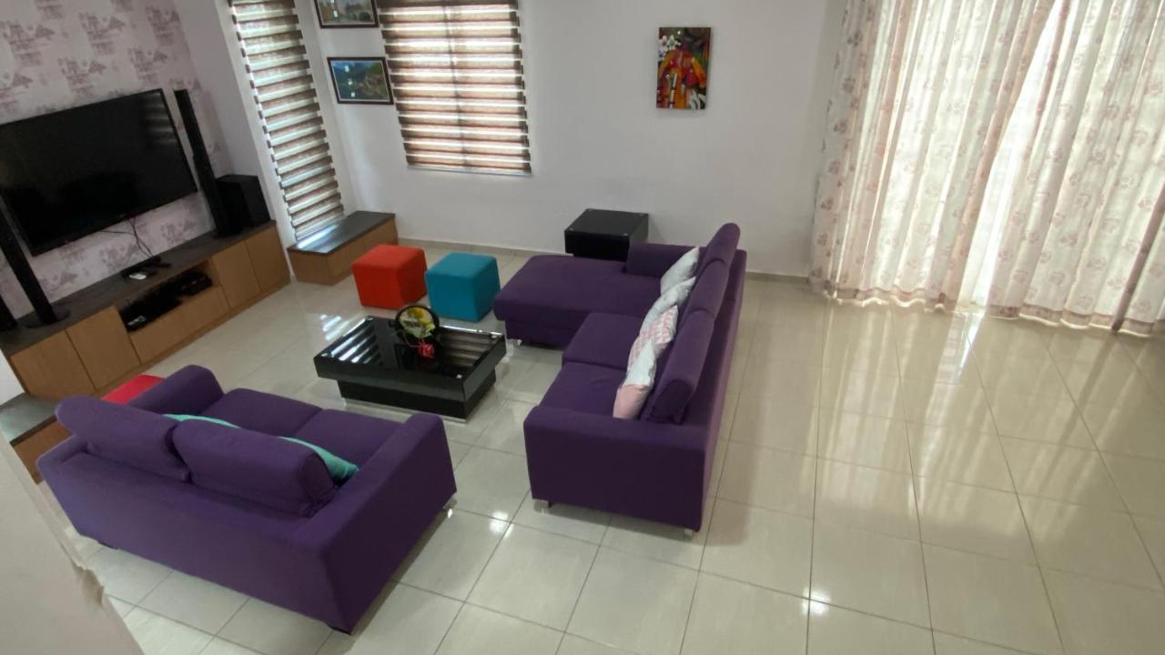 Simfoni Families Suite Kuah Buitenkant foto
