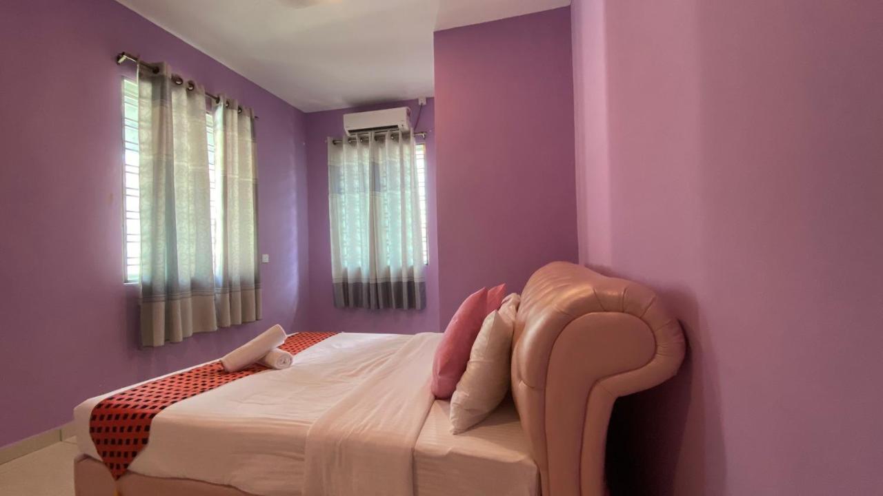 Simfoni Families Suite Kuah Buitenkant foto